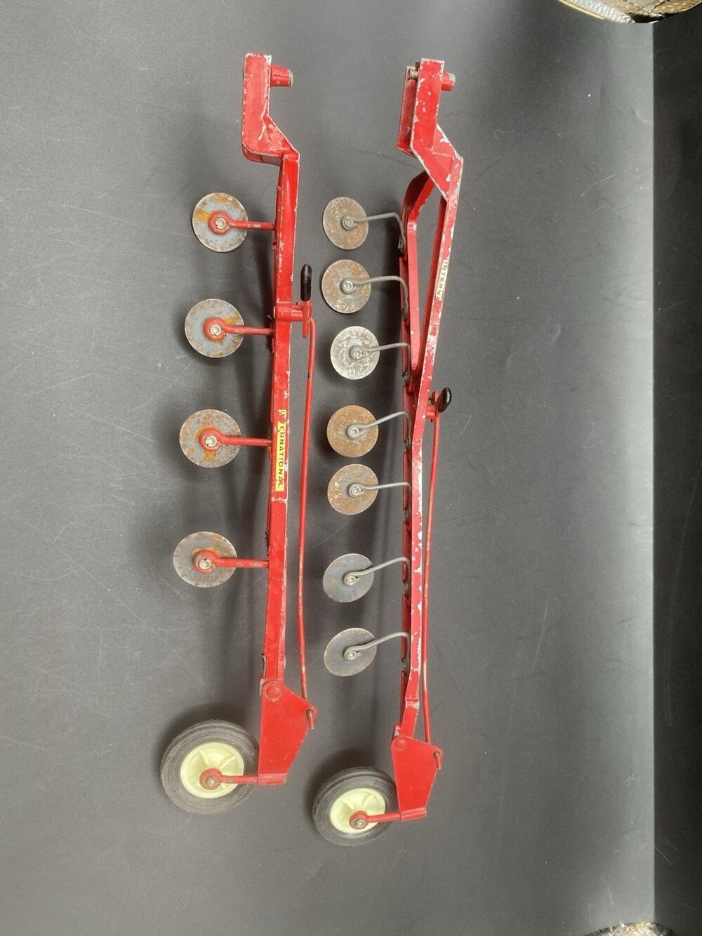 Vintage Ertl IH International Harvester 7 & 4 Bottom Plow 1:16 scale Read!!!